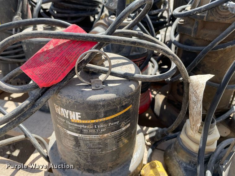 image for item MY9207 (16) submersible pumps