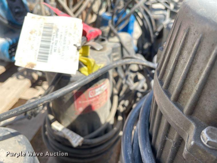 image for item MY9207 (16) submersible pumps