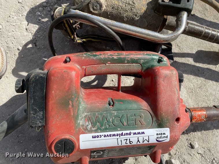 image for item MY9211 (7) concrete vibrators