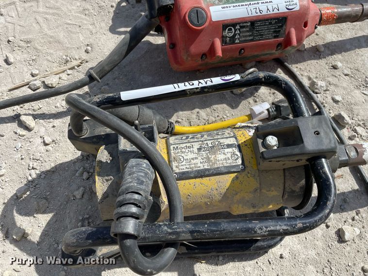 image for item MY9211 (7) concrete vibrators