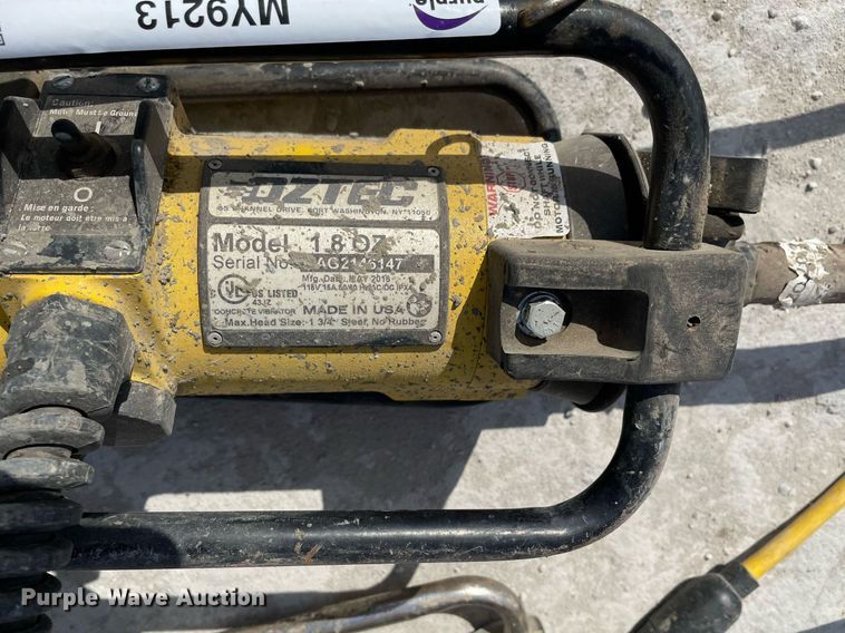 image for item MY9213 (7) concrete vibrators