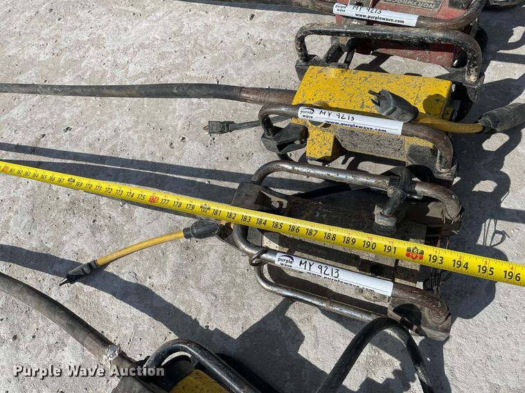 image for item MY9213 (7) concrete vibrators