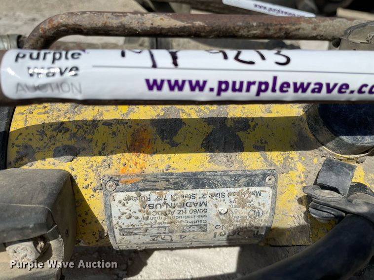 image for item MY9213 (7) concrete vibrators