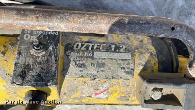 image for item MY9215 (3) concrete vibrators