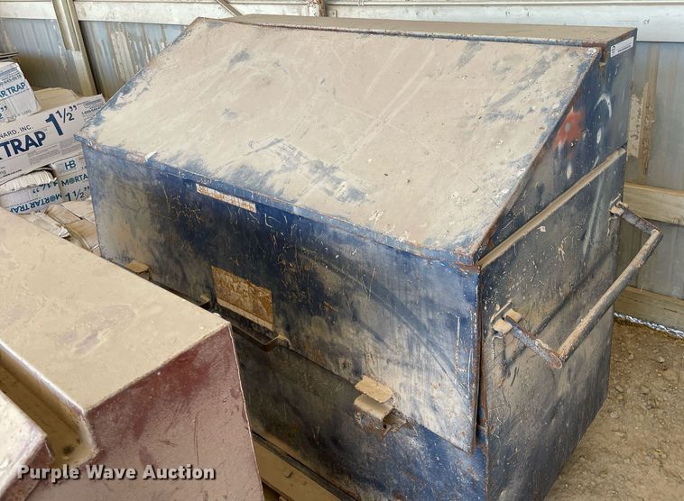 image for item MY9220 (3) toolboxes