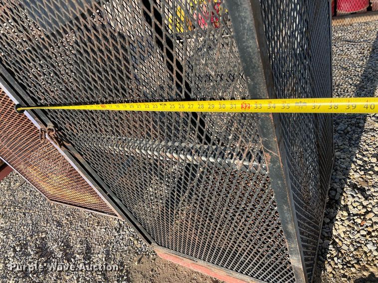 image for item MY9272 (11) propane tanks