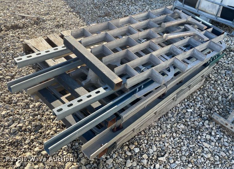 image for item MY9275 (4) concrete stamps