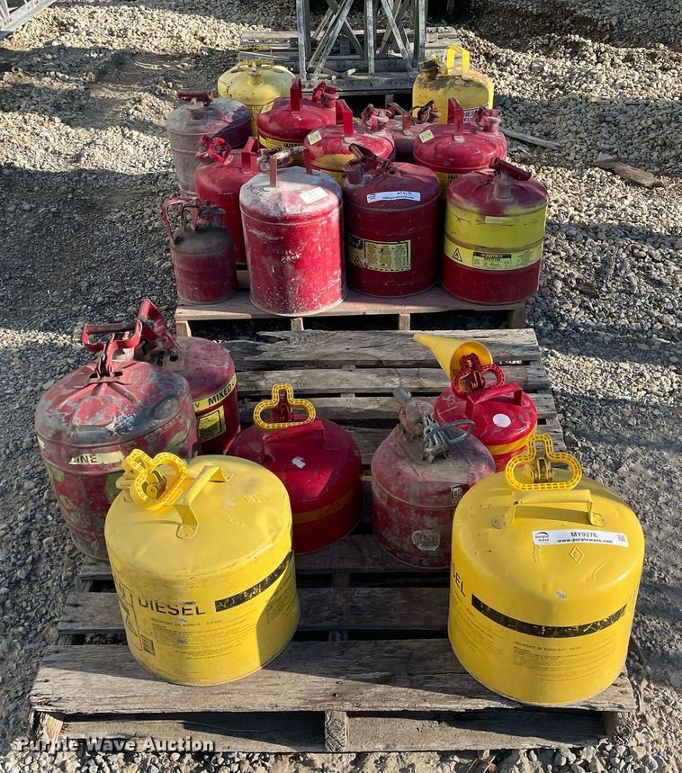 image for item MY9276 (19) fuel cans