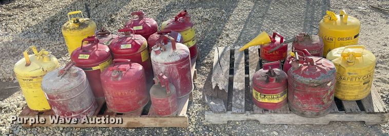 image for item MY9276 (19) fuel cans