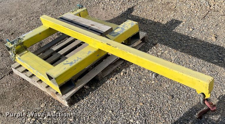 image for item MY9277 7'L boom