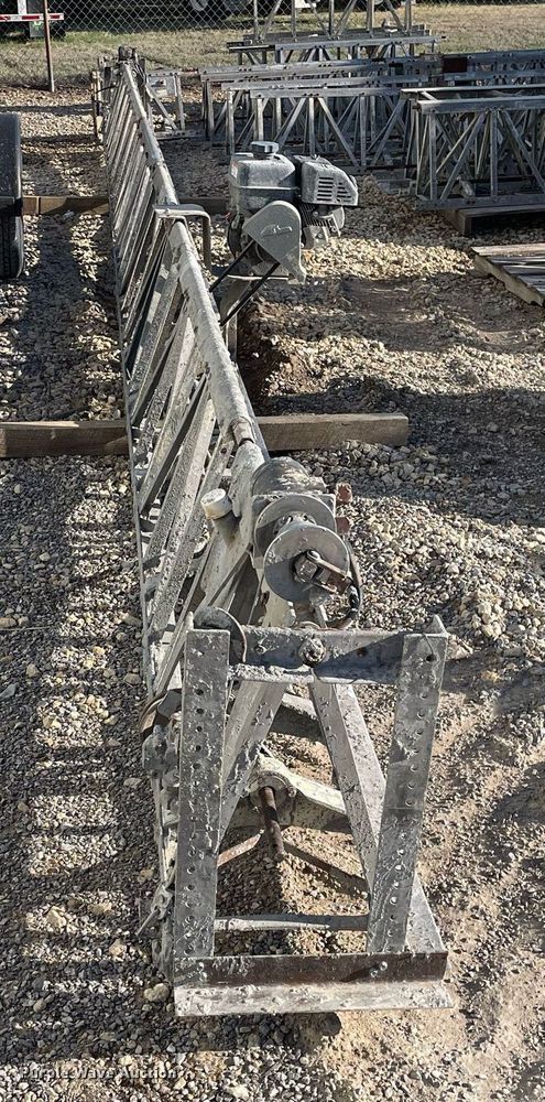 image for item MY9279 Concrete power screed