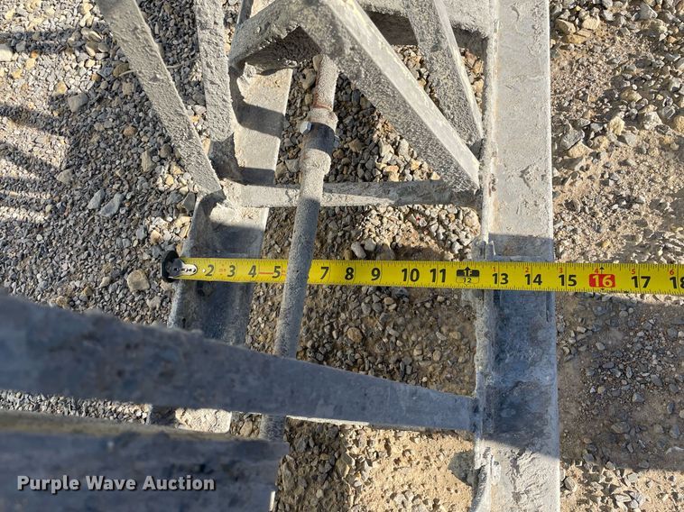 image for item MY9279 Concrete power screed