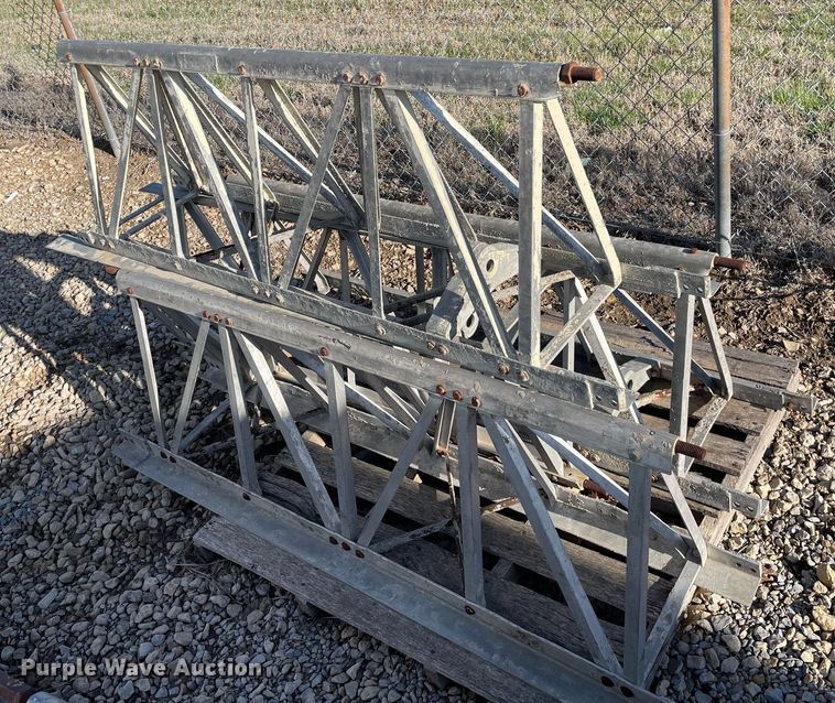 image for item MY9279 Concrete power screed