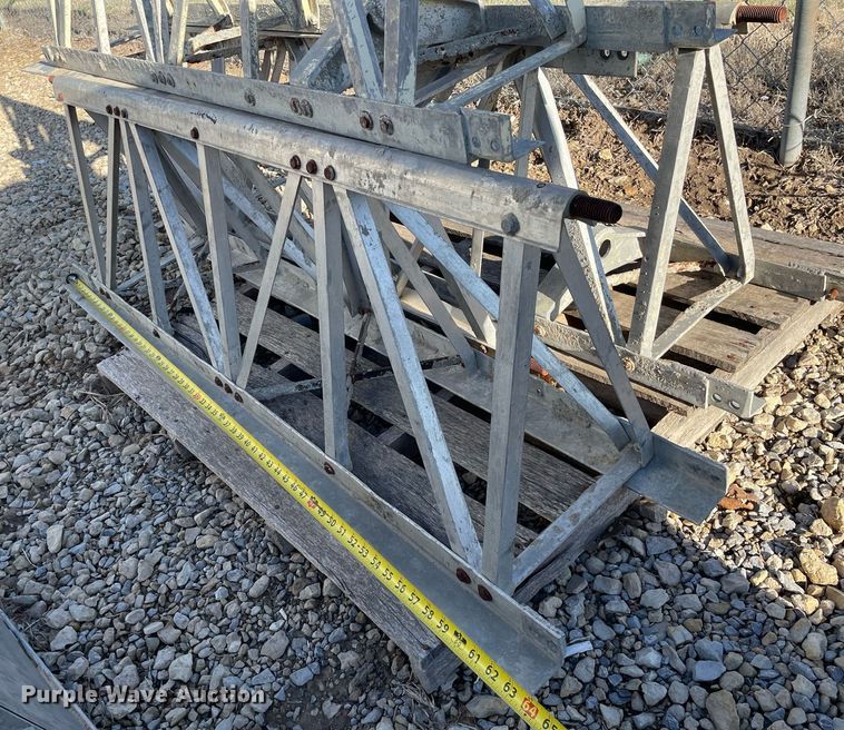 image for item MY9279 Concrete power screed