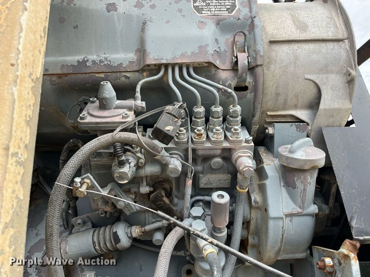 image for item DG5400 1974 Fruehauf  pneumatic dry bulk trailer