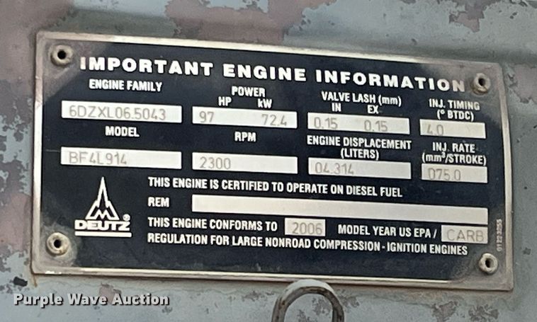 image for item DG5400 1974 Fruehauf  pneumatic dry bulk trailer