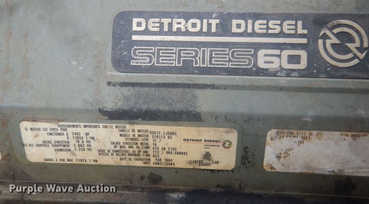 image for item DJ7012 1995 International 9300  dump truck