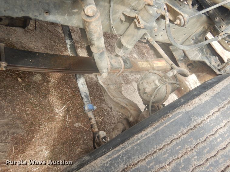 image for item DJ7012 1995 International 9300  dump truck