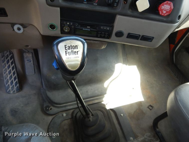 image for item DK1731 2004 Sterling L9500  flatbed truck