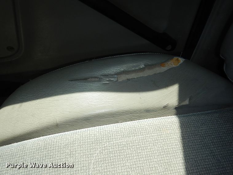 image for item DK1731 2004 Sterling L9500  flatbed truck