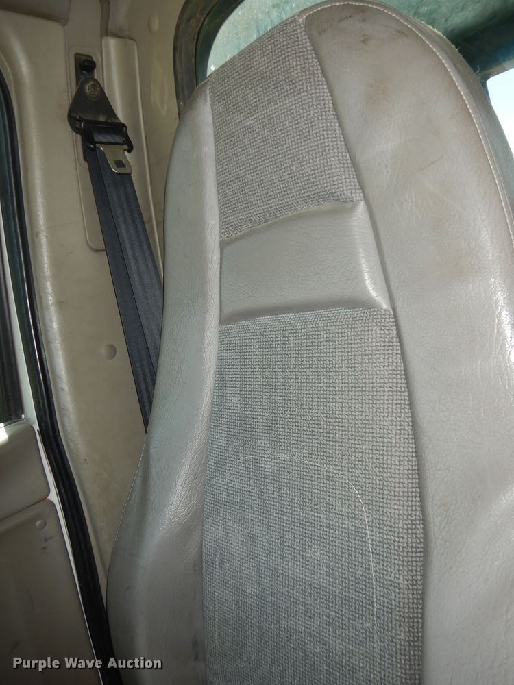 image for item DK1731 2004 Sterling L9500  flatbed truck