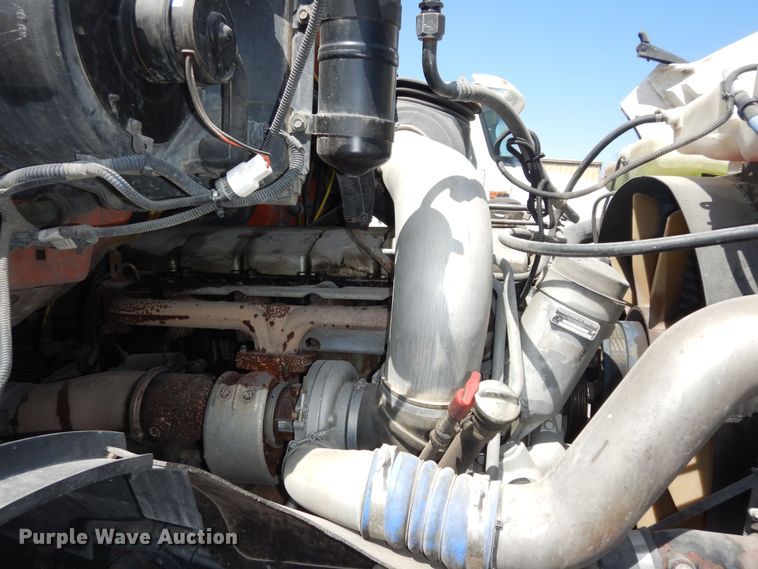 image for item DK1731 2004 Sterling L9500  flatbed truck