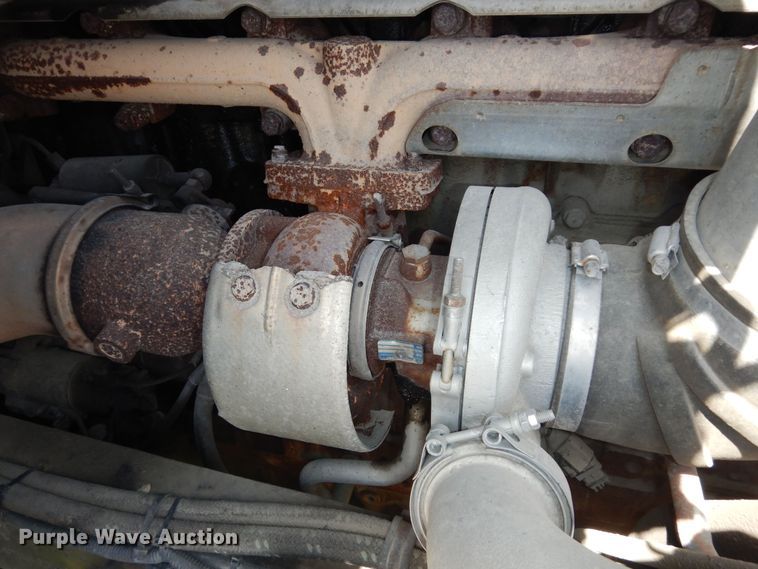 image for item DK1731 2004 Sterling L9500  flatbed truck