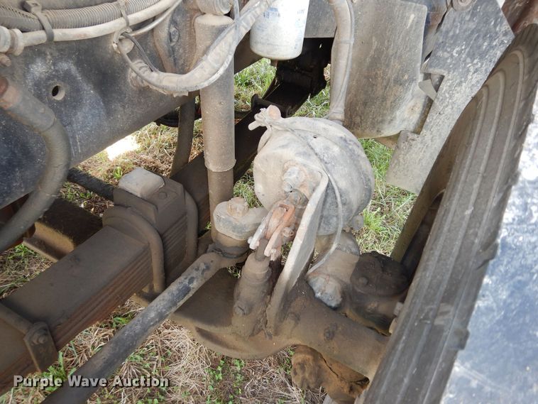 image for item DK1731 2004 Sterling L9500  flatbed truck