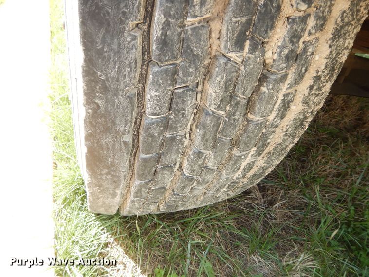 image for item DK1731 2004 Sterling L9500  flatbed truck