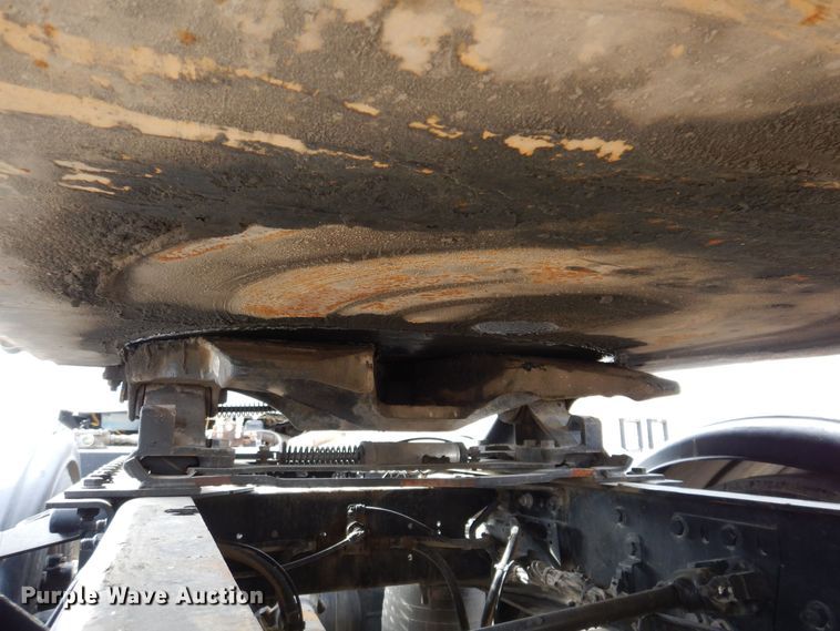 image for item DK5209 1998 Dynaweld 207  lowboy equipment trailer