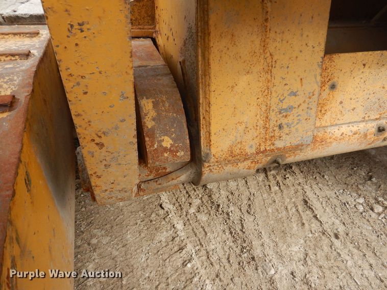 image for item DK5209 1998 Dynaweld 207  lowboy equipment trailer