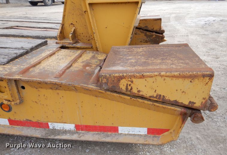 image for item DK5209 1998 Dynaweld 207  lowboy equipment trailer