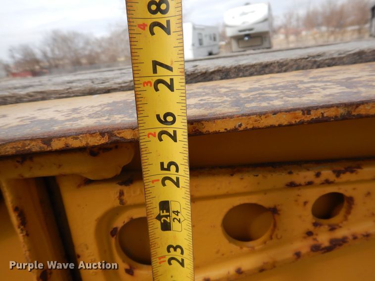 image for item DK5209 1998 Dynaweld 207  lowboy equipment trailer