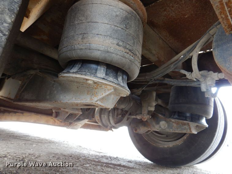 image for item DK5209 1998 Dynaweld 207  lowboy equipment trailer