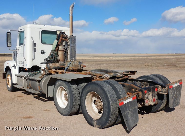 image for item DN6331 2011 Freightliner Coronado  semi truck