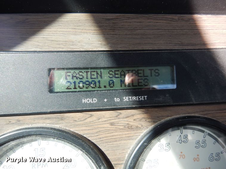 image for item DN6331 2011 Freightliner Coronado  semi truck