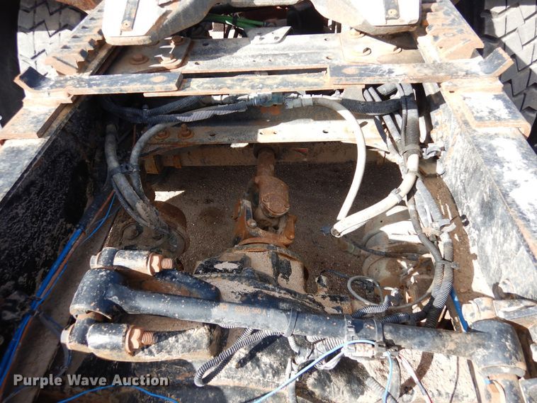 image for item DN6331 2011 Freightliner Coronado  semi truck