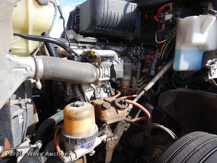 image for item DN6331 2011 Freightliner Coronado  semi truck