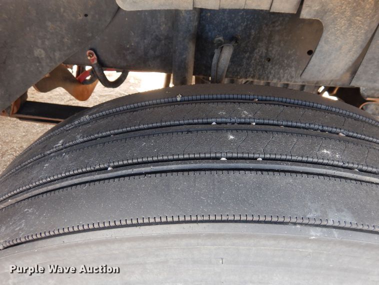 image for item DN6331 2011 Freightliner Coronado  semi truck