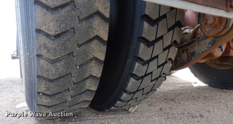 image for item DN6331 2011 Freightliner Coronado  semi truck