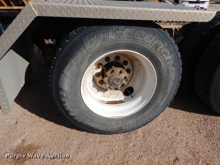 image for item DN6331 2011 Freightliner Coronado  semi truck