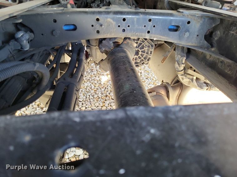 image for item DO3634 2016 Freightliner Cascadia 113  semi truck