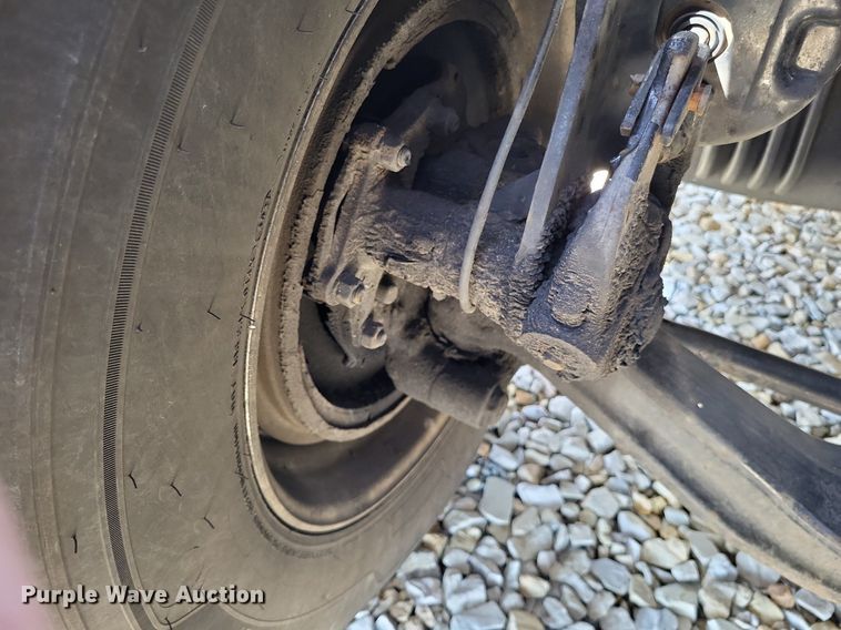 image for item DO3634 2016 Freightliner Cascadia 113  semi truck