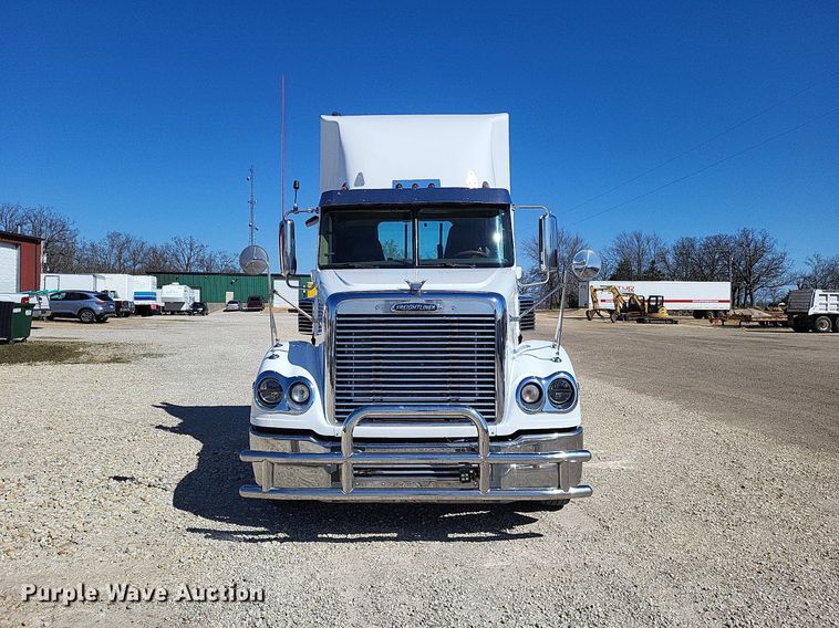 image for item DO3635 2012 Freightliner Coronado  glider kit semi truck