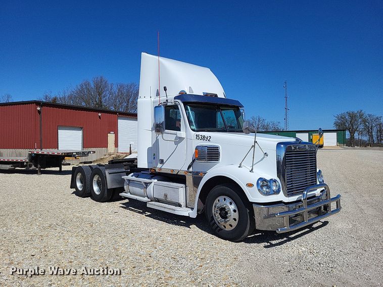 image for item DO3635 2012 Freightliner Coronado  glider kit semi truck