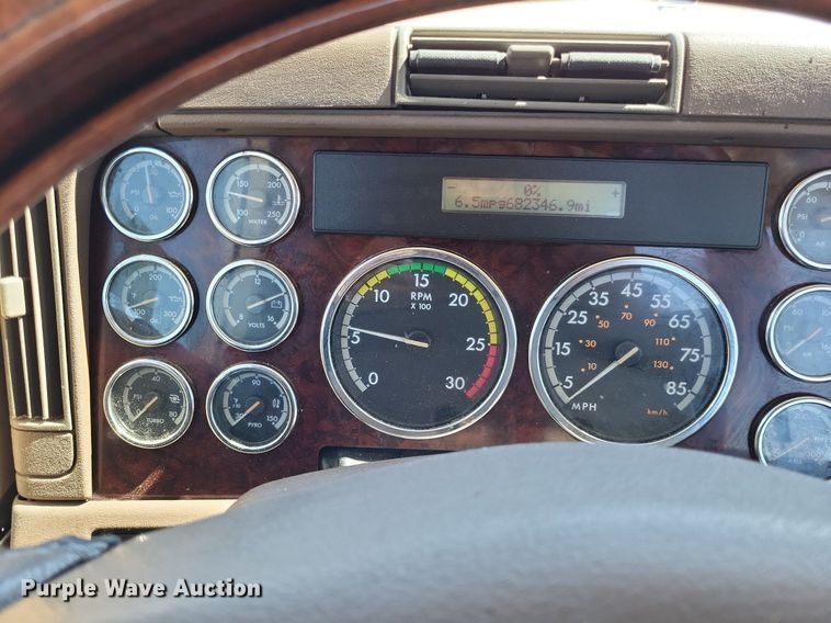 image for item DO3635 2012 Freightliner Coronado  glider kit semi truck