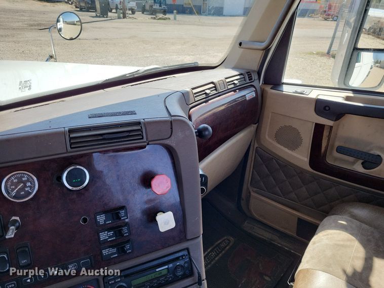 image for item DO3635 2012 Freightliner Coronado  glider kit semi truck