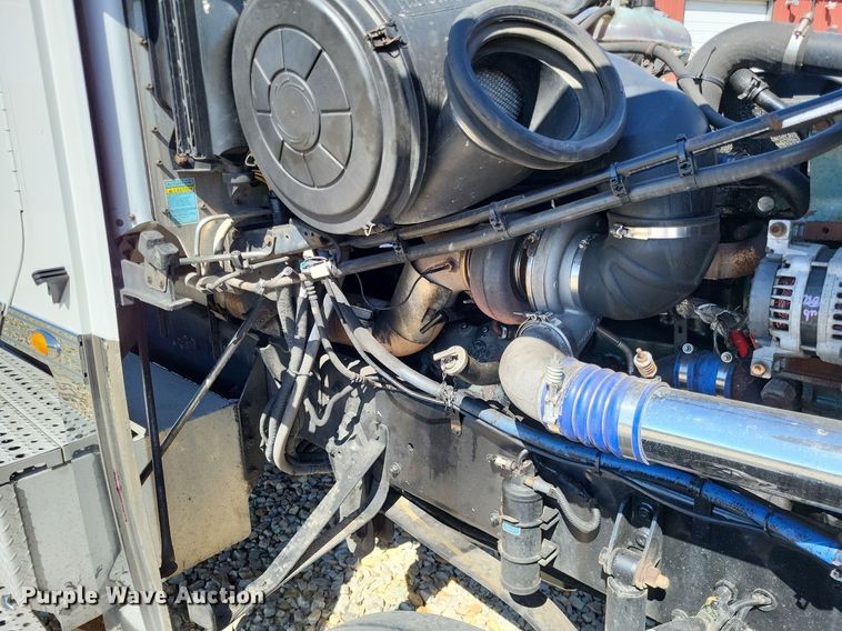 image for item DO3635 2012 Freightliner Coronado  glider kit semi truck