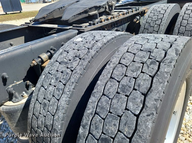 image for item DO3635 2012 Freightliner Coronado  glider kit semi truck