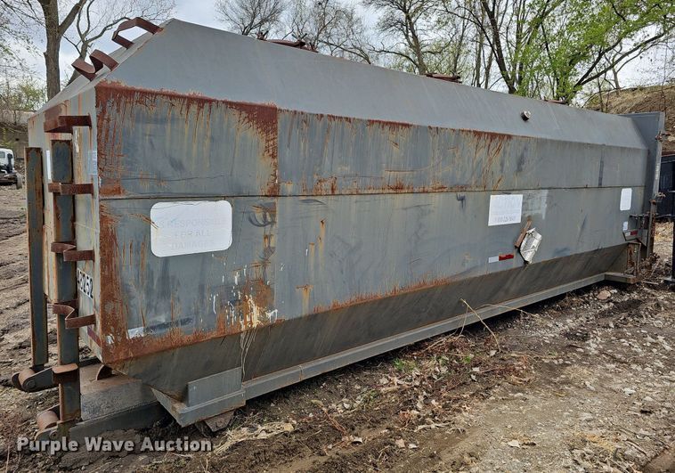 image for item DO4305 Action Resources  liquid roll-off container